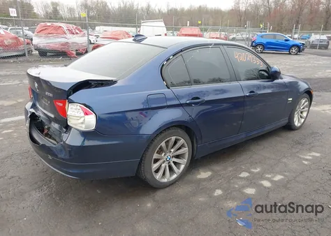 2011 BMW 328I xDrive из США, поврежденный, VIN WBAPK5G58BNN24409